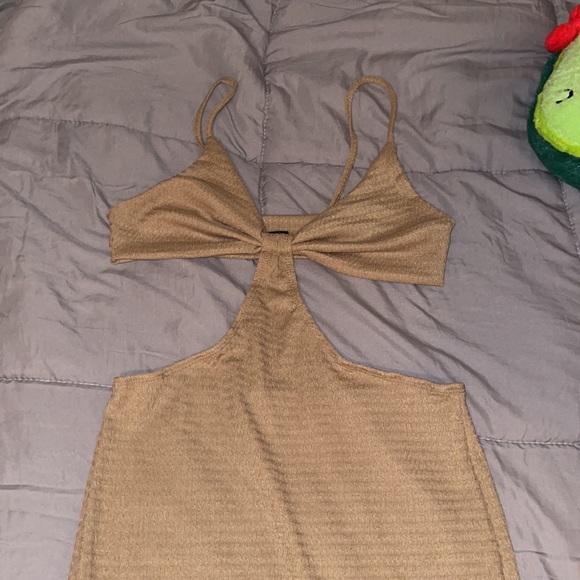 Free with $20 purchase. Beautiful light brown trendy dress. NWOT. - Picture 13 of 13